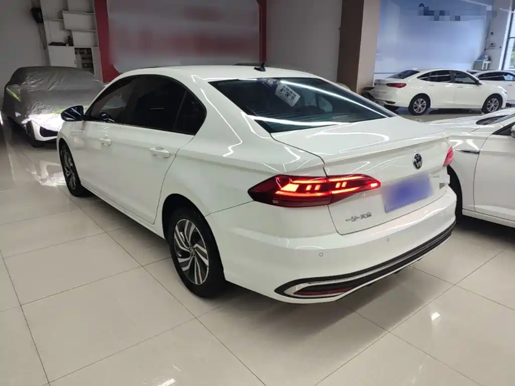 Volkswagen Bora 2025 2025 200TSI DSG Joy Ride Navigation Edition
