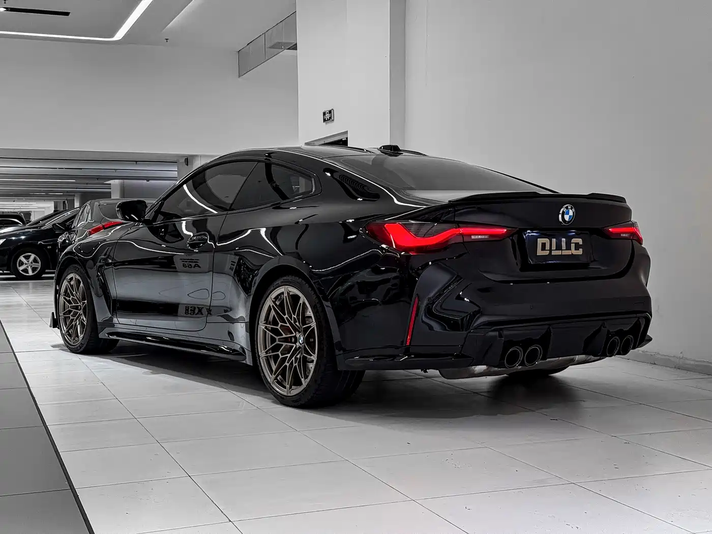 BMW M4 2023 M4 Coupe M xDrive Thunder Edition фото 8