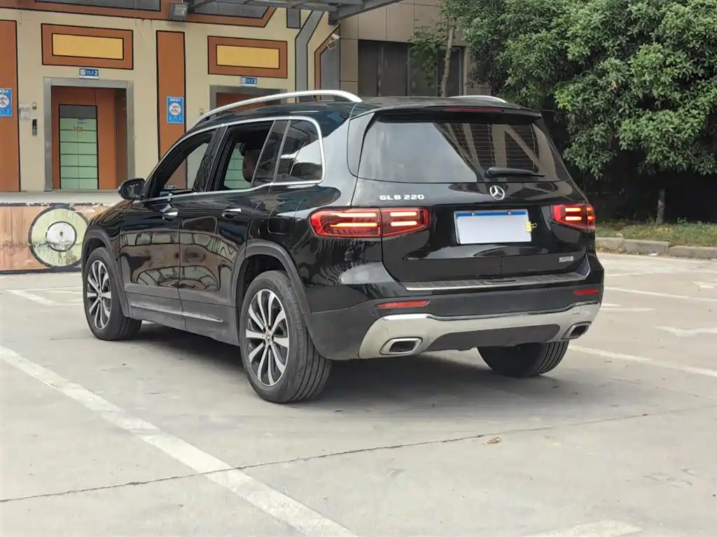 Mercedes-Benz GLB 2024 Facelift GLB 200 Style фото 18