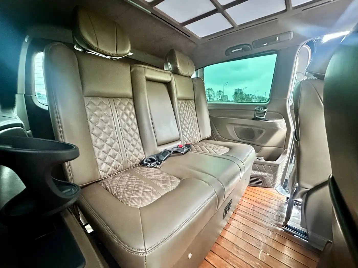 Mercedes-Benz Vito 2018 2.0T Business China V фото 31