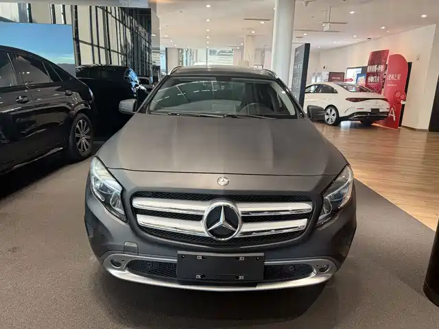 Mercedes-Benz GLA 2016 GLA 200 Dynamic — фото 2