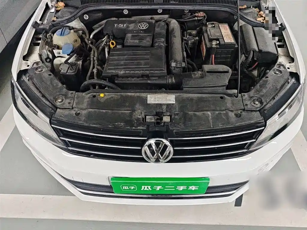 Volkswagen Sagitar 2015 230TSI Automatic Comfort фото 11