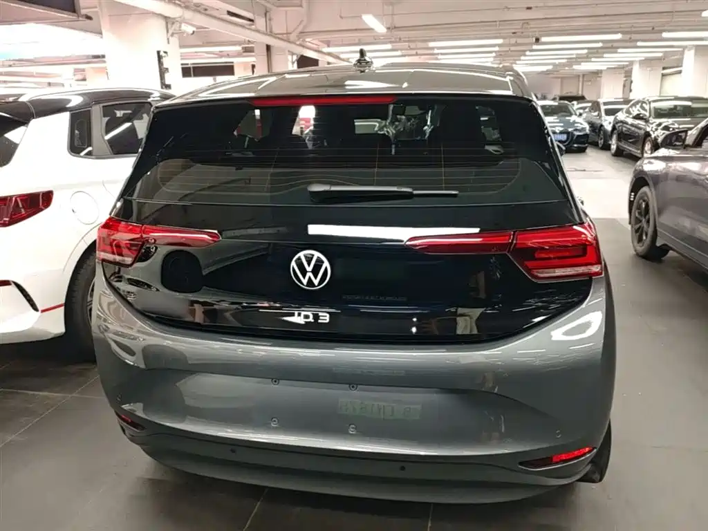 Volkswagen ID.3 2024 Outstanding Edition фото 6