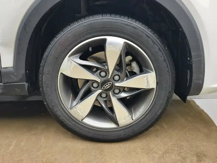 JAC Motors Refine S3 2017 2017 1.6L CVT Luxury Smart