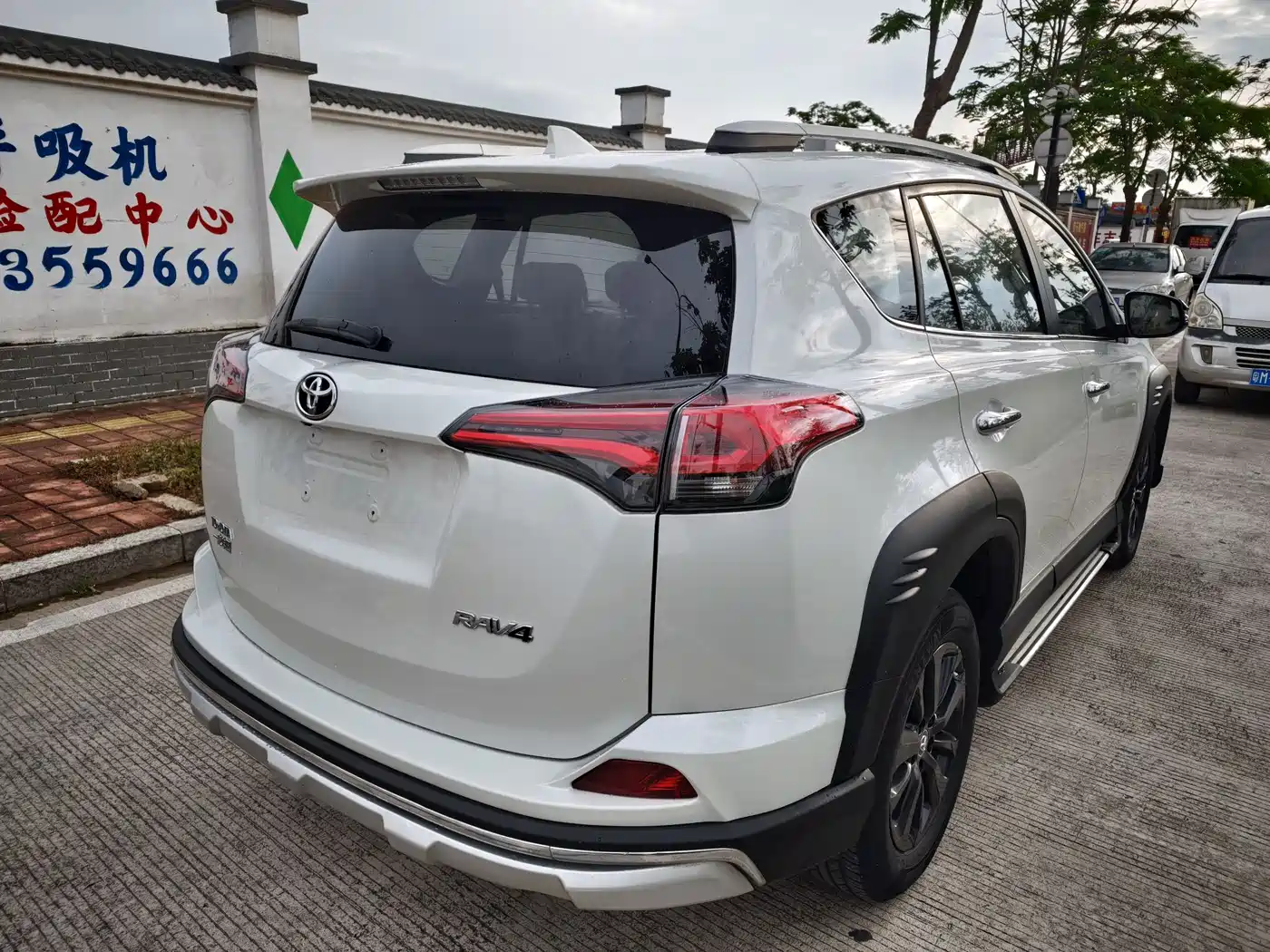 Toyota RAV4 Rongfang 2019 2.0L CVT 2WD Style X Limited Edition China VI фото 7