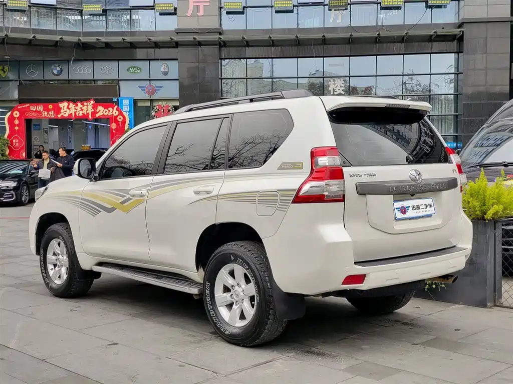 Toyota Prado 2016 3.5L Auto TX-L фото 4