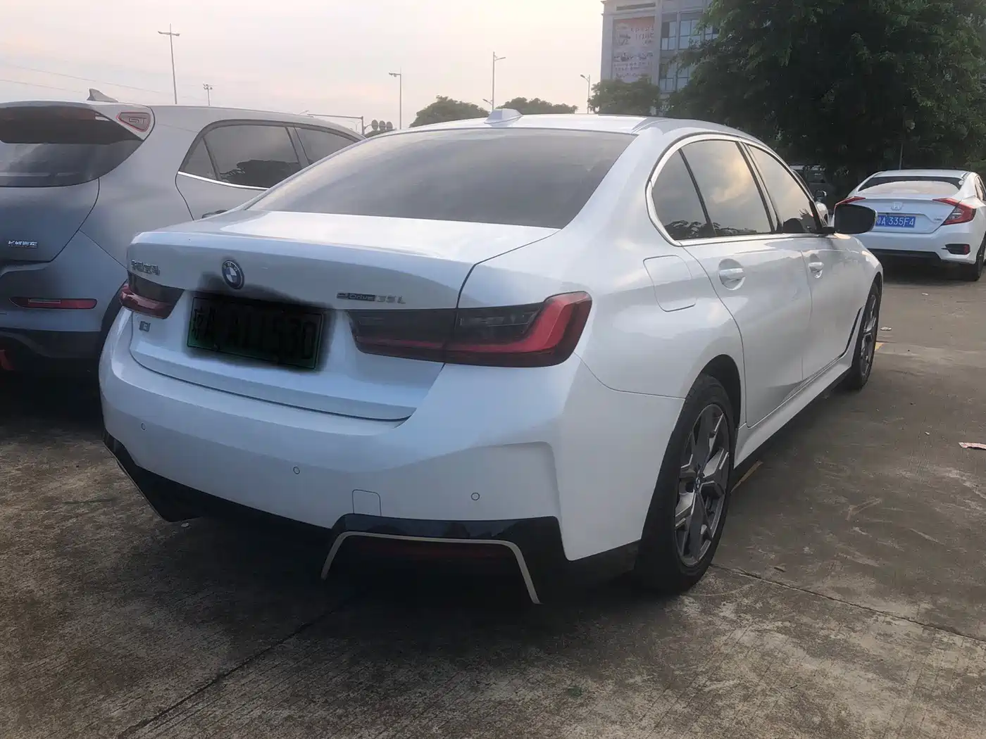 BMW i3 2022 2022 eDrive 35 L