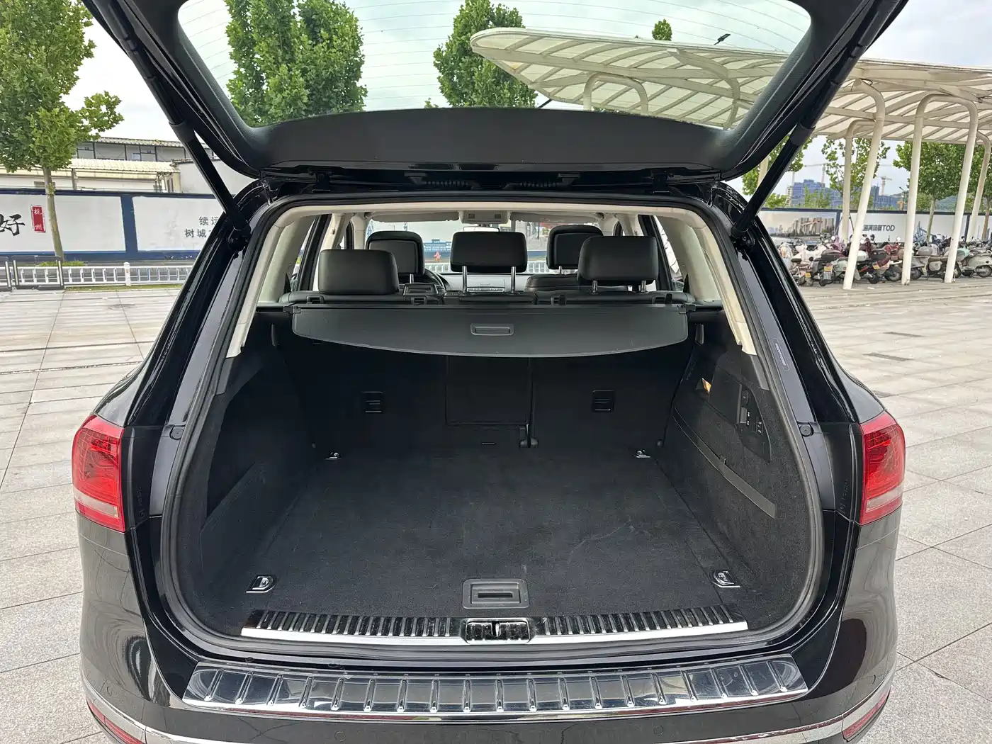 Volkswagen Touareg 2017 3.0TSI Explorer Edition фото 25