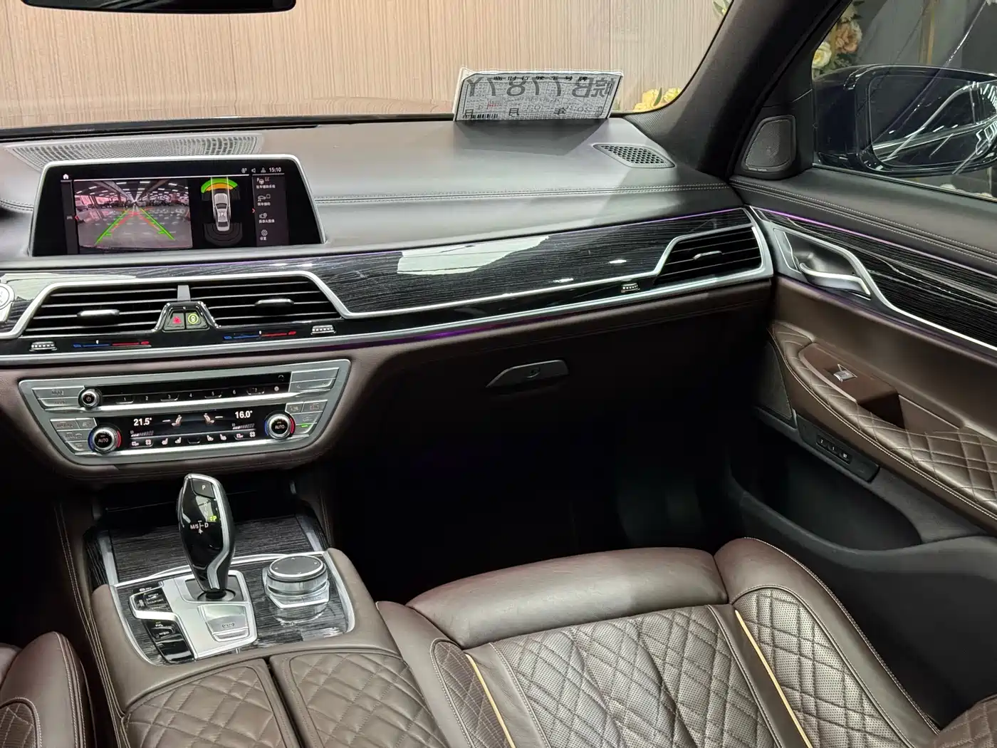 BMW 7 Series 2021 Model 740Li Leading M Sport Package фото 19