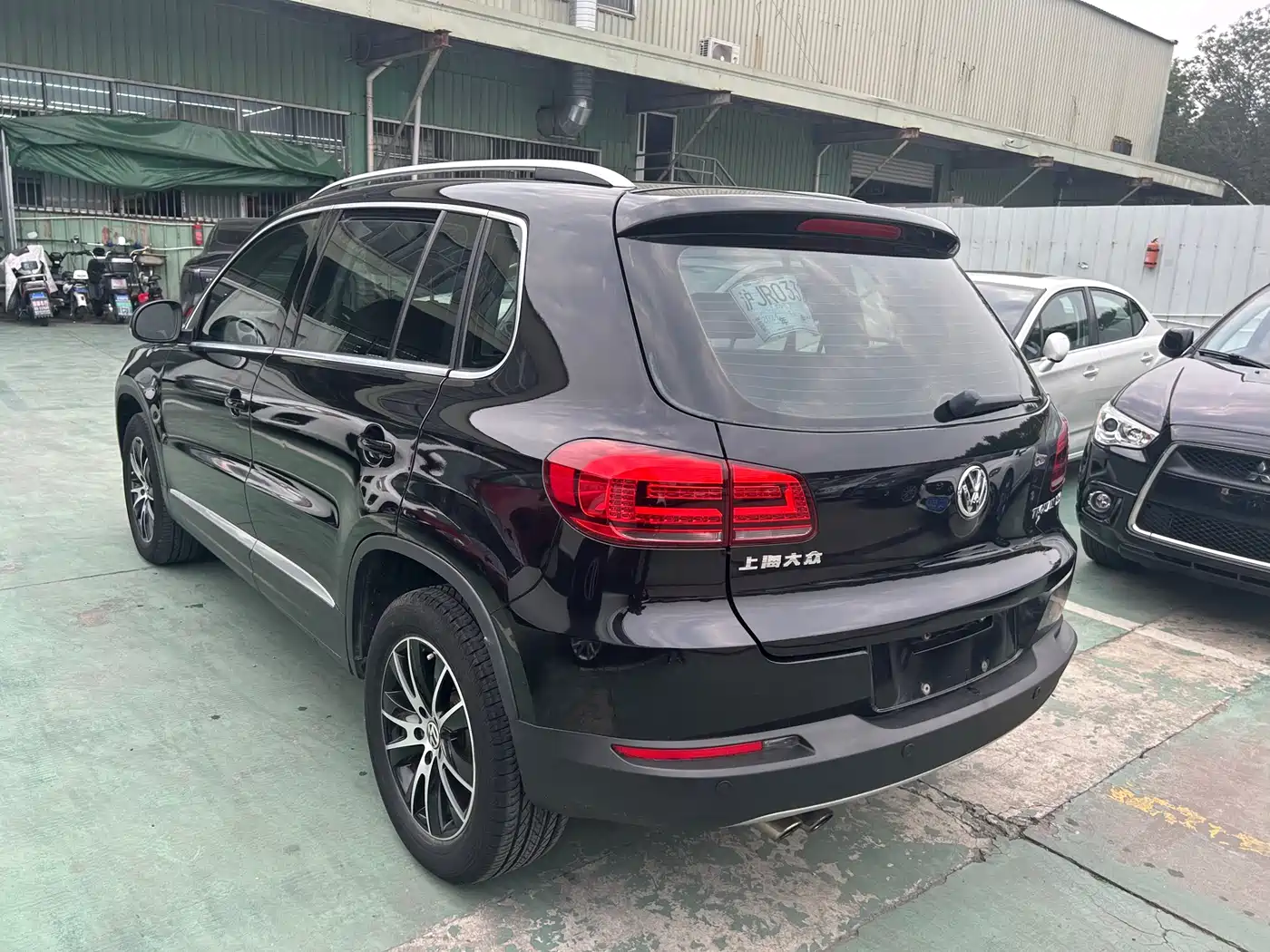 Volkswagen Tiguan 2015 1.8TSI Automatic 2WD Highline фото 15