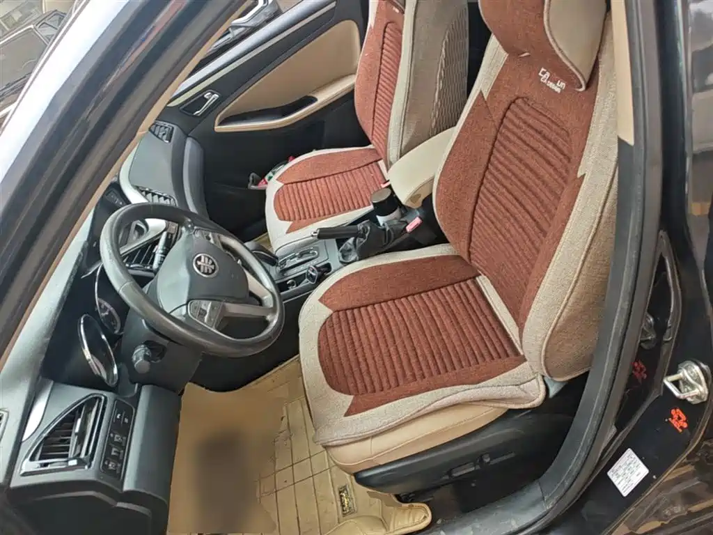 Besturn B70 2015 2014 2.0L Automatic Luxury