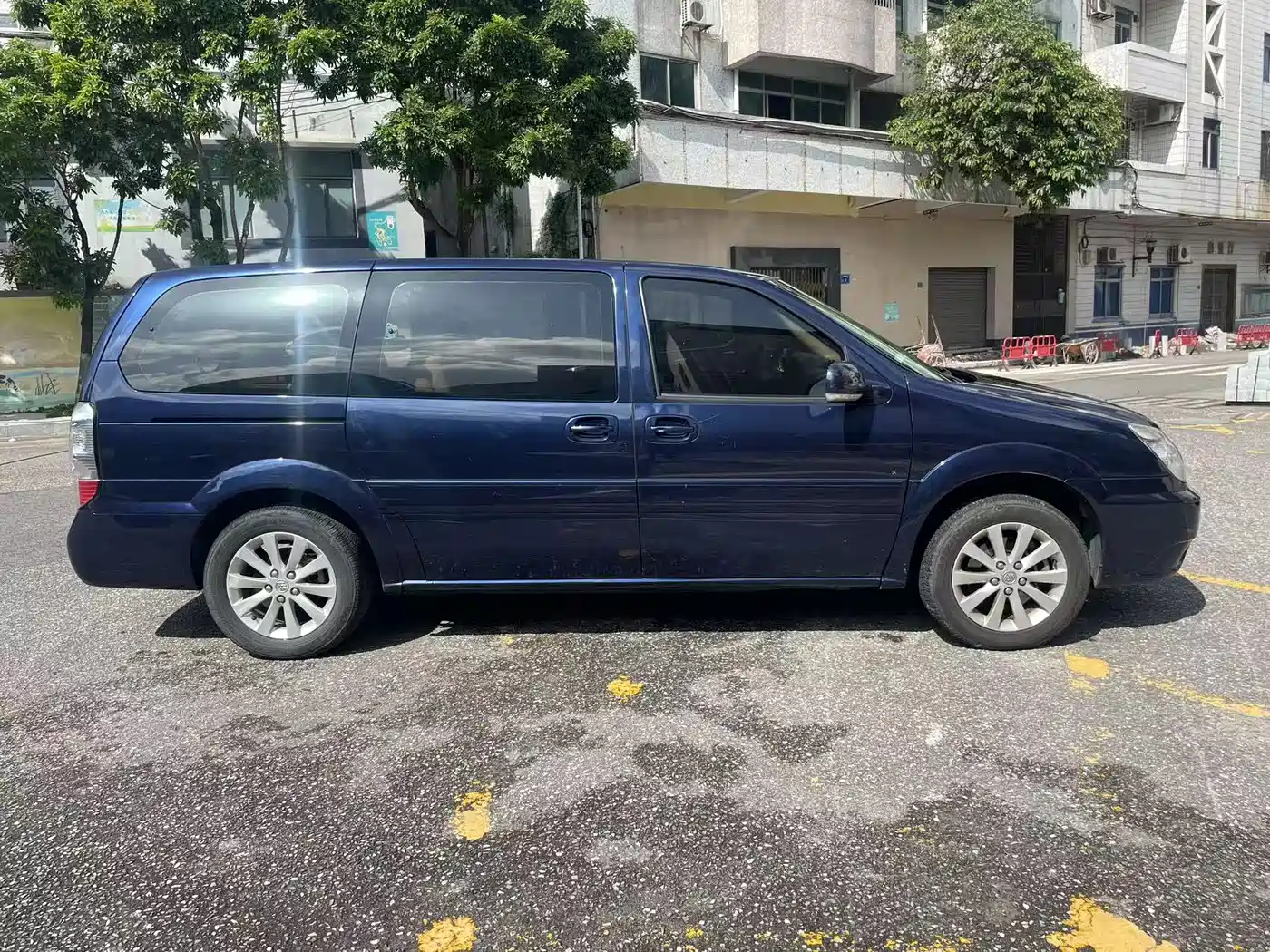 Buick GL8 2014 2.4L Classic Edition фото 4