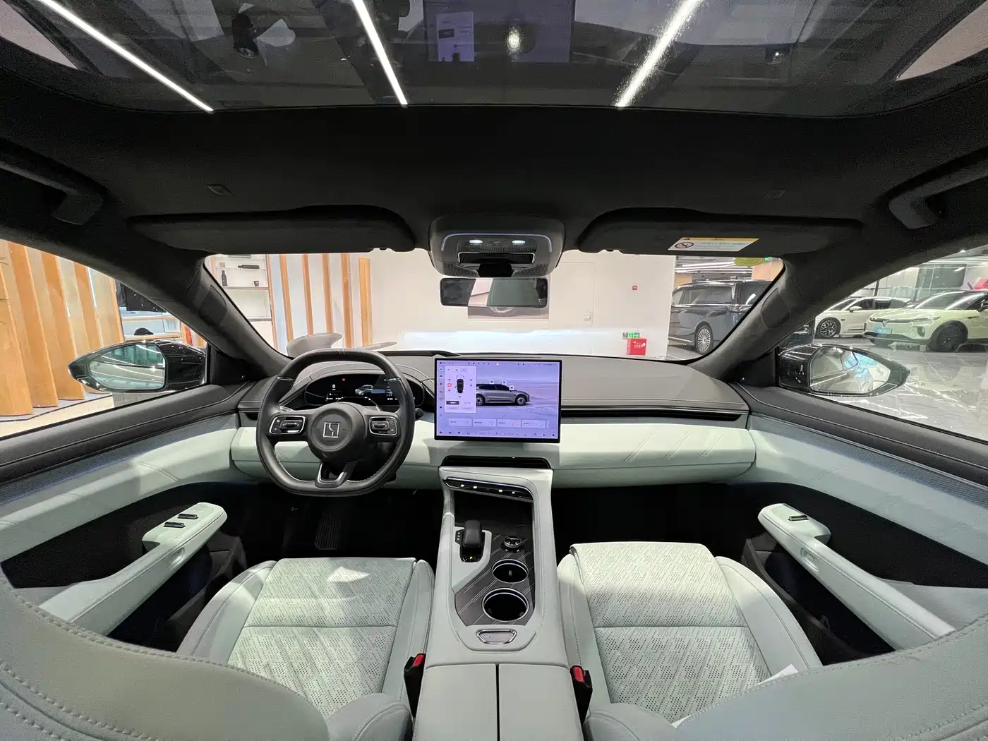 ZEEKR EXTREME KRYPTON 001