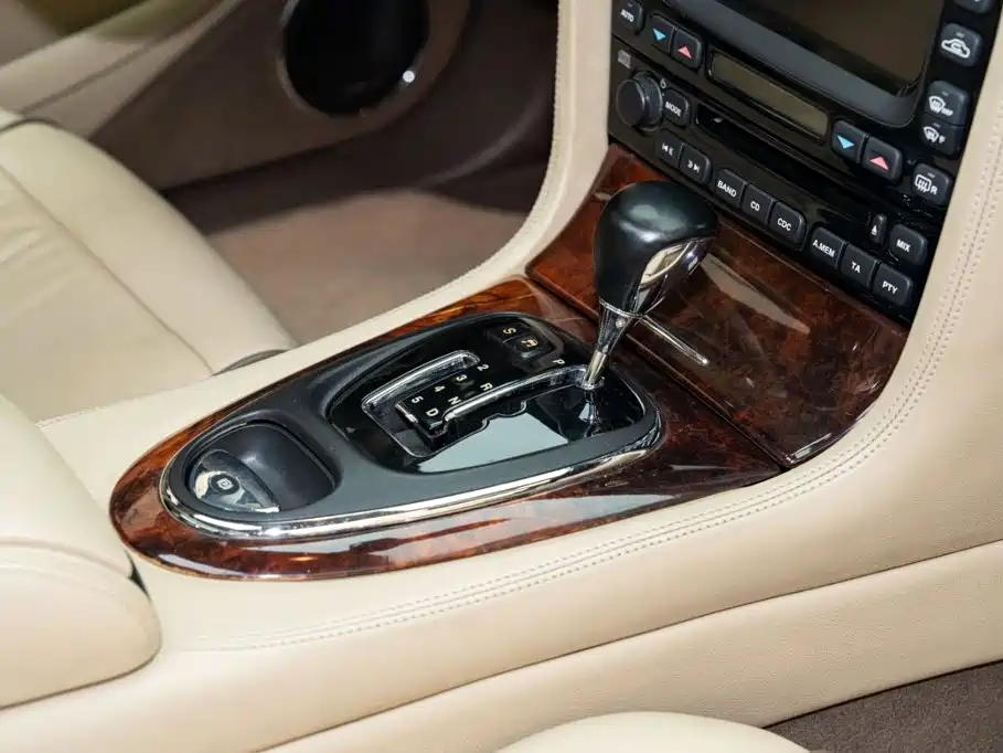 Jaguar XJ 2008 2007 Model XJ6L 3.0 Royal Long Wheelbase
