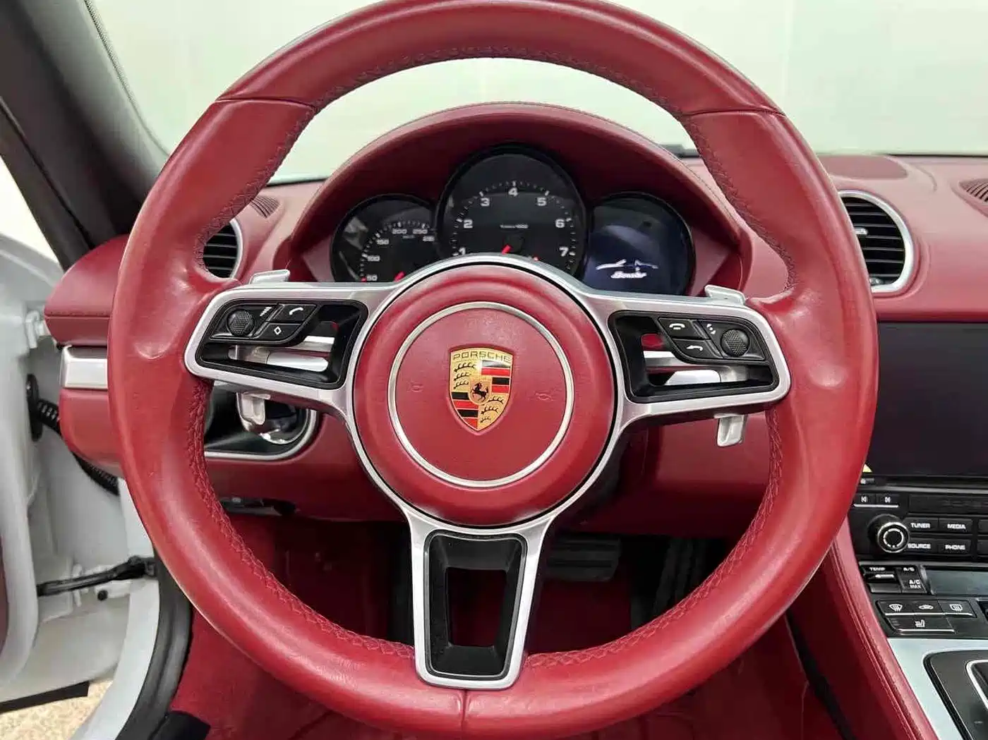 Porsche 718 2018 Boxster 2.0T фото 18