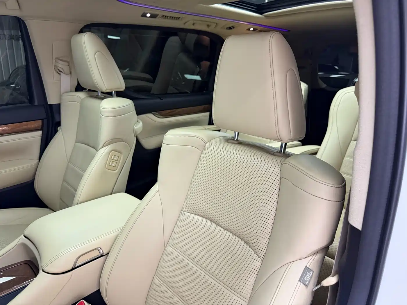 Toyota Alphard 2018 3.5L Premium фото 16