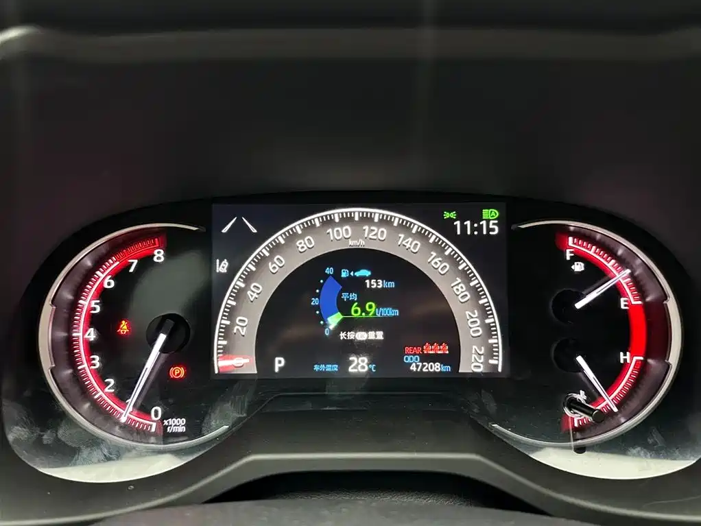 Toyota RAV4 Rongfang 2023 2.0L CVT 2WD Fashion Edition фото 14