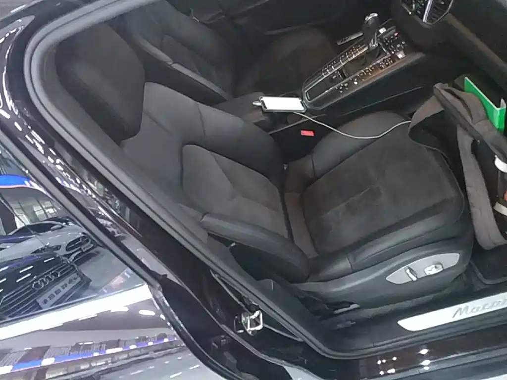 Porsche Macan 2014 Macan 2.0T фото 25