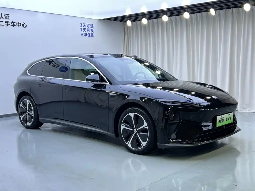 Фото 2 - NIO ET5T