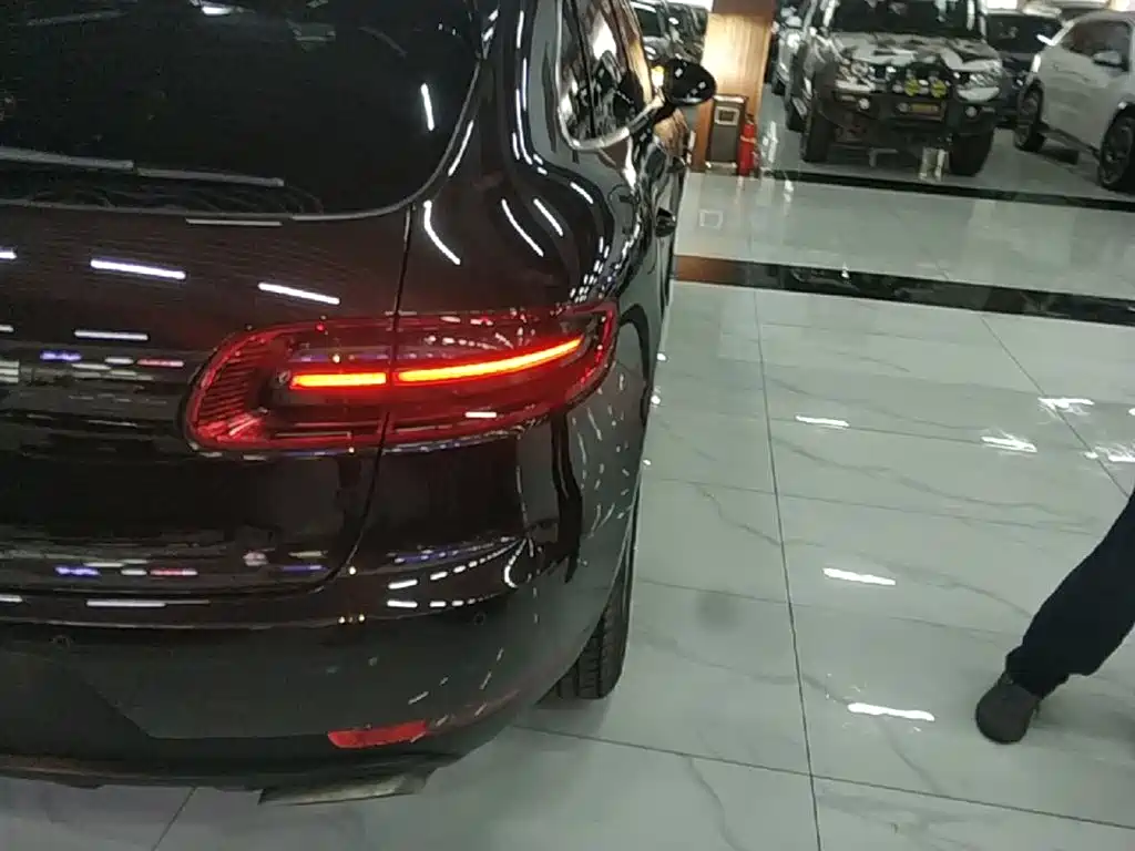 Porsche Macan 2014 Macan 2.0T фото 8