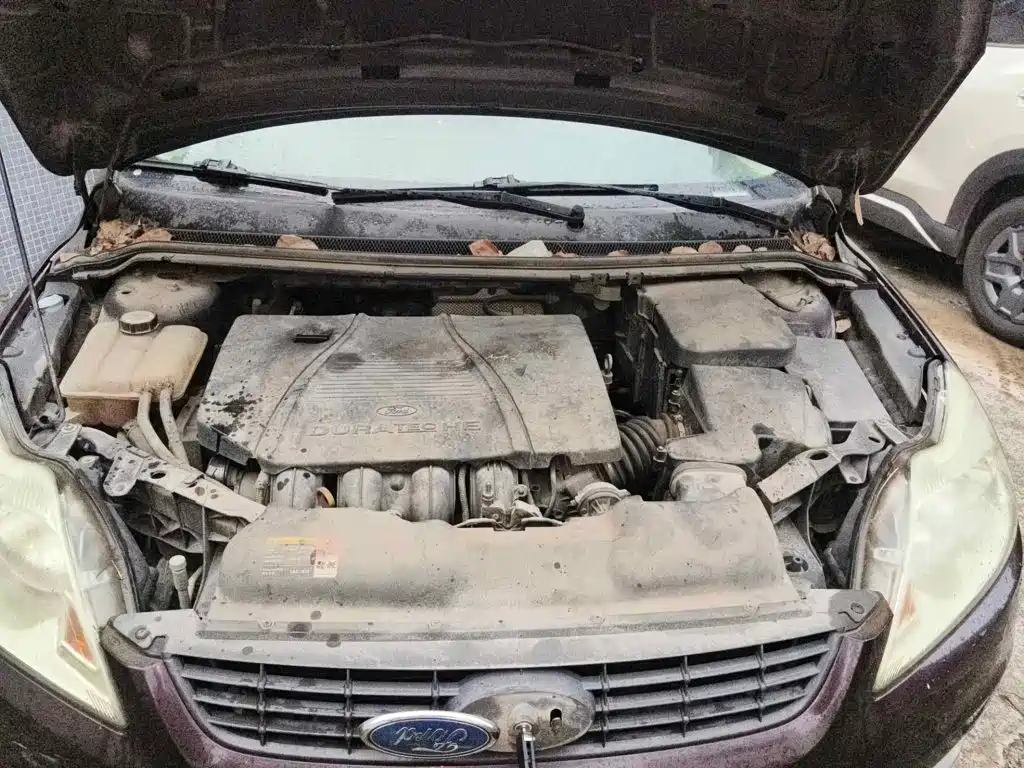Ford Focus 2011 2011 Sedan 1.8L Automatic Fashion