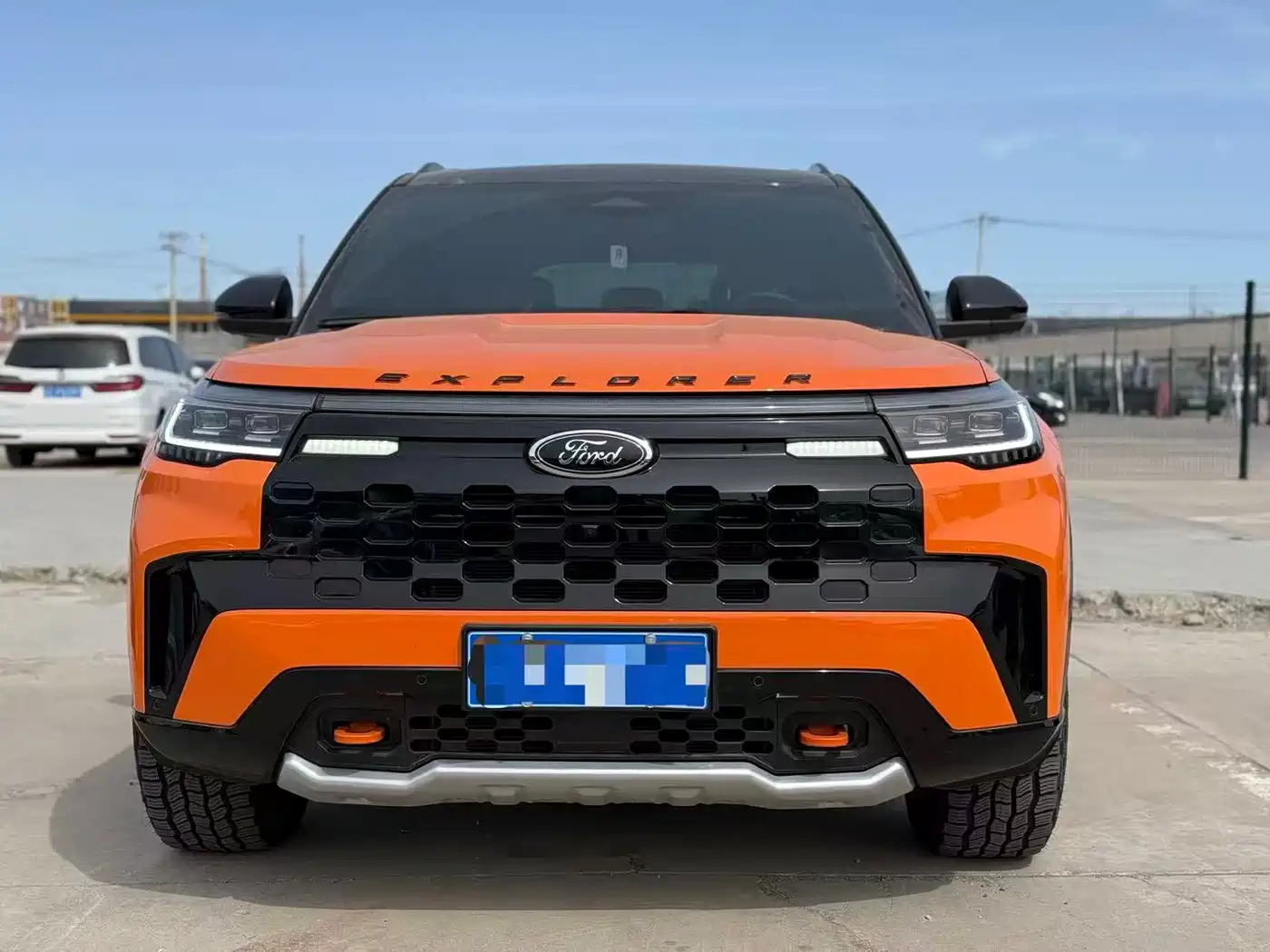 FORD EXPLORER