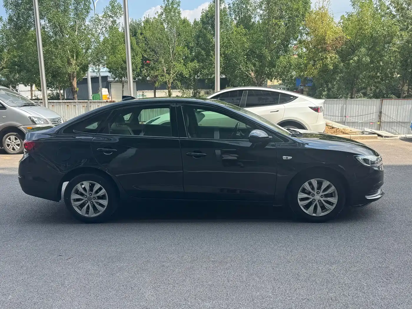 Фото 4 - Buick Excelle