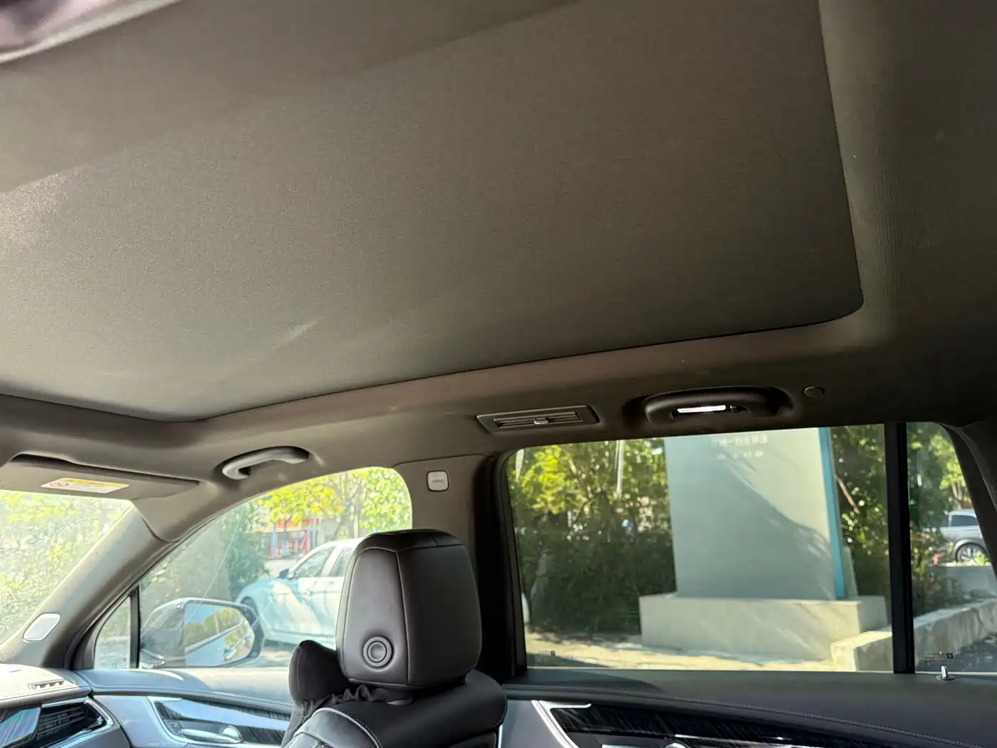 Cadillac XT6 2021 28T 6-Seater AWD Luxury фото 8
