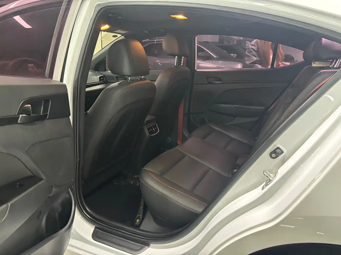 Hyundai Elantra 2019 1.4T Dual-clutch XuanDong·Vitality Type фото 11