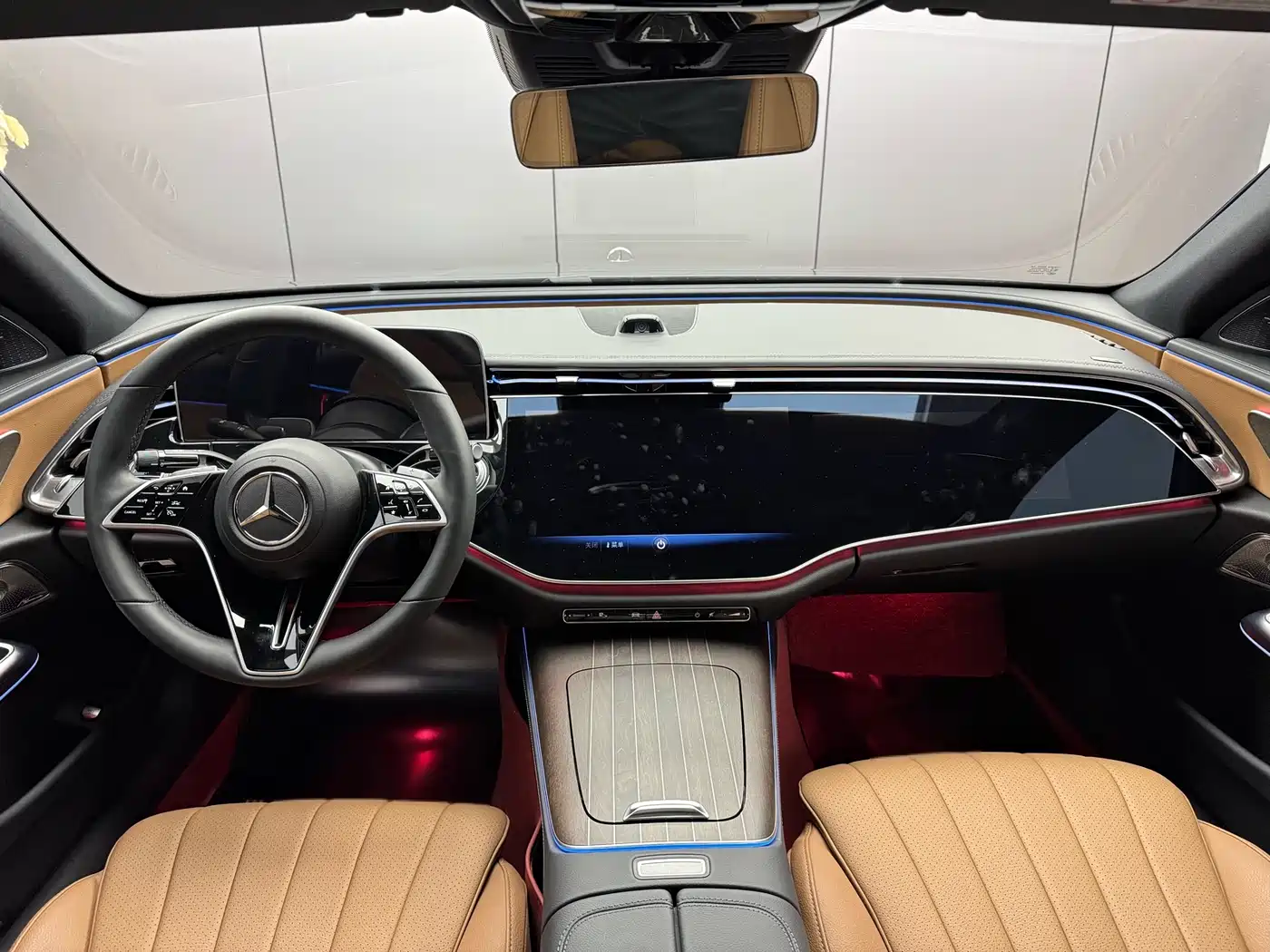 Mercedes-Benz E-Class 2025 E 300 L Luxury фото 5