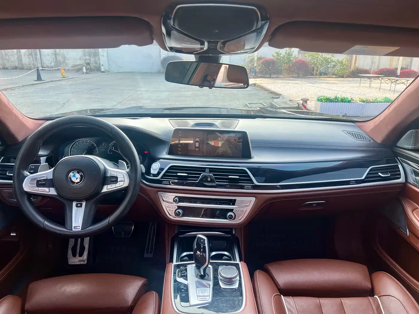 BMW 7 Series 2018 740Li xDrive Premium Type M Sport Package фото 6