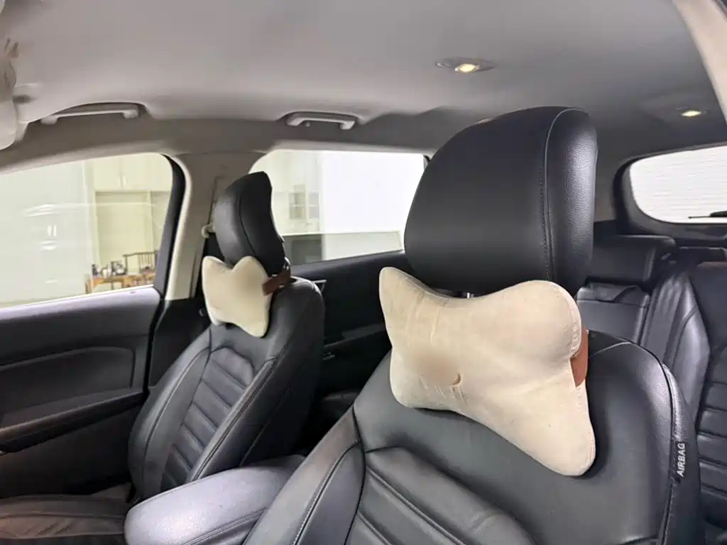 Фото 18 - Ford Edge