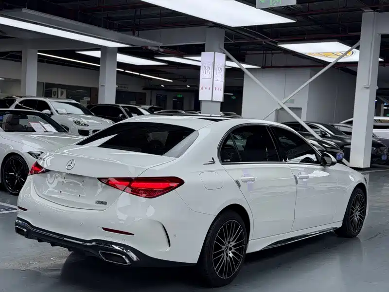 Mercedes-Benz C-Class 2023 Facelift C 260 L Sport Edition фото 12