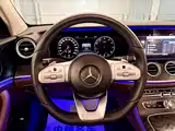 Photo 14 - Mercedes-Benz E-Class