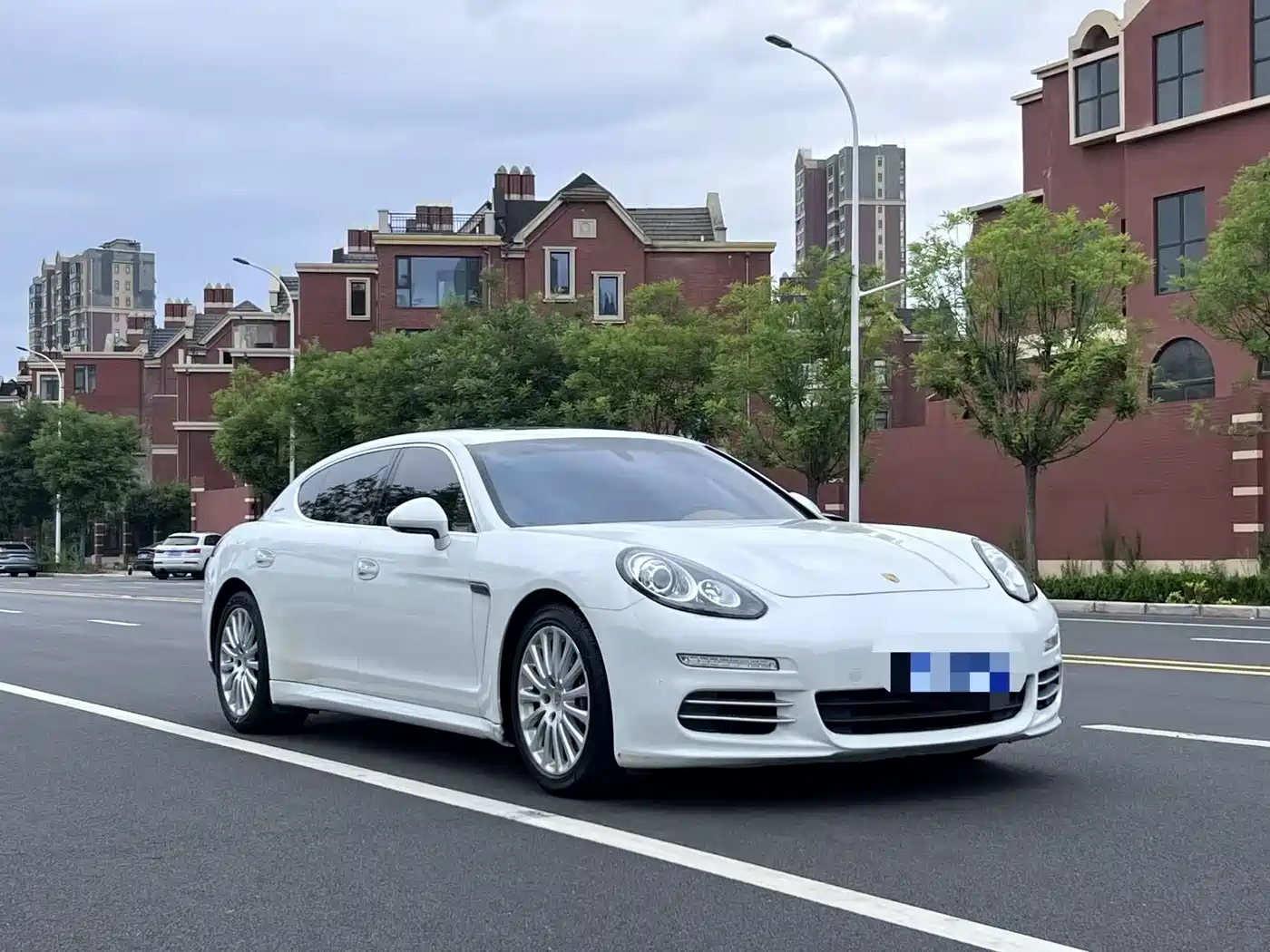 Porsche Panamera 2014 Panamera Executive 3.0T фото 22