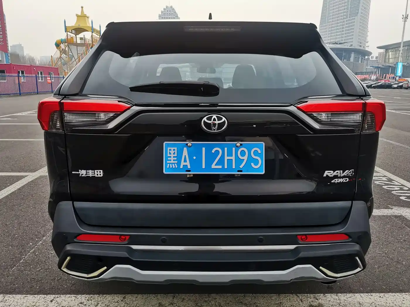 TOYOTA RAV4 RONGFANG