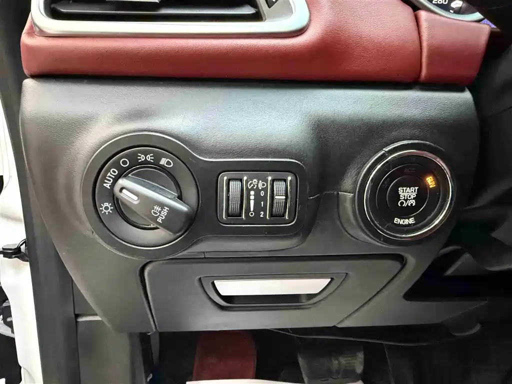 Maserati Ghibli 2014 3.0T Standard фото 16