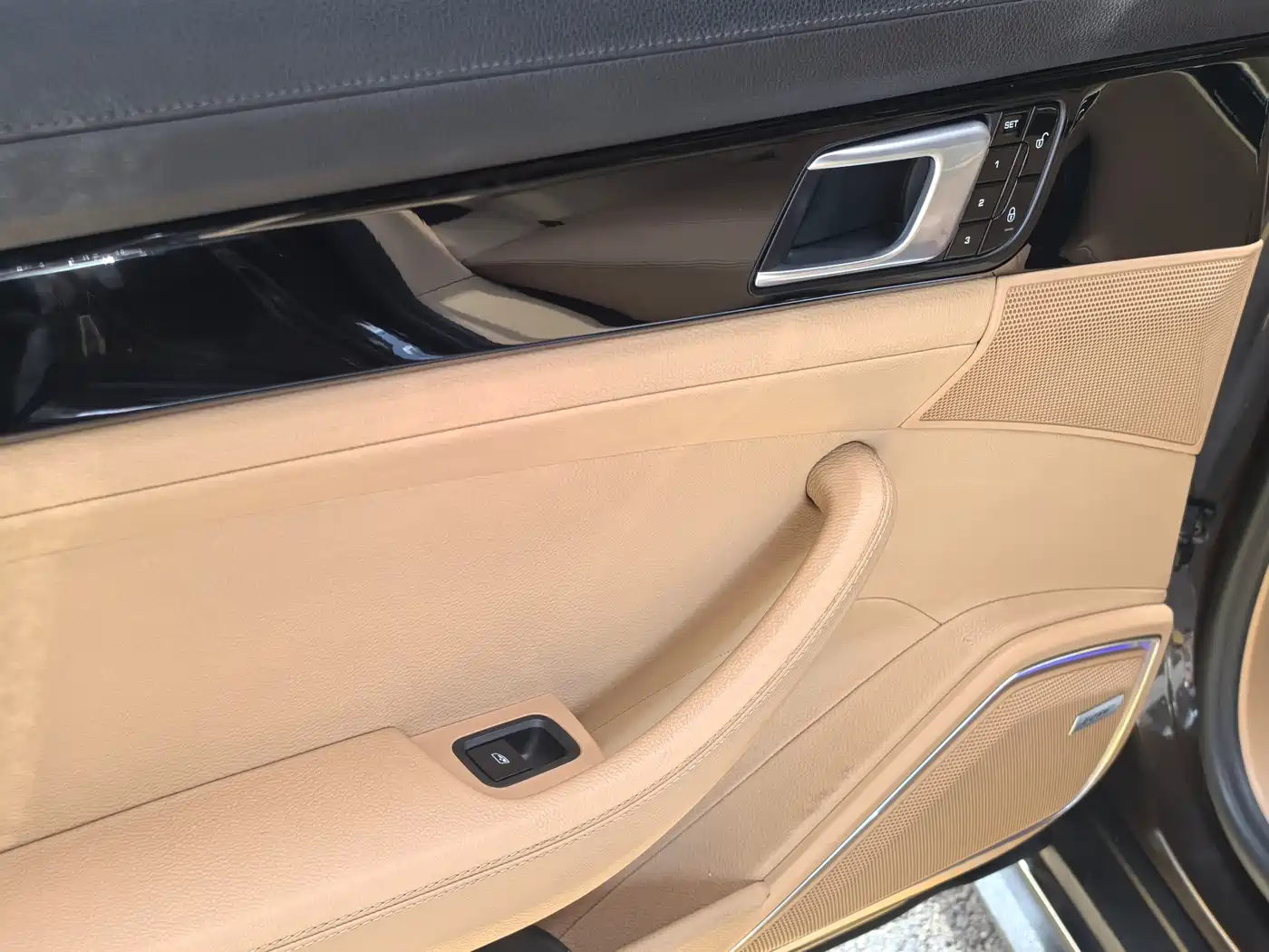 Porsche Panamera фото 24