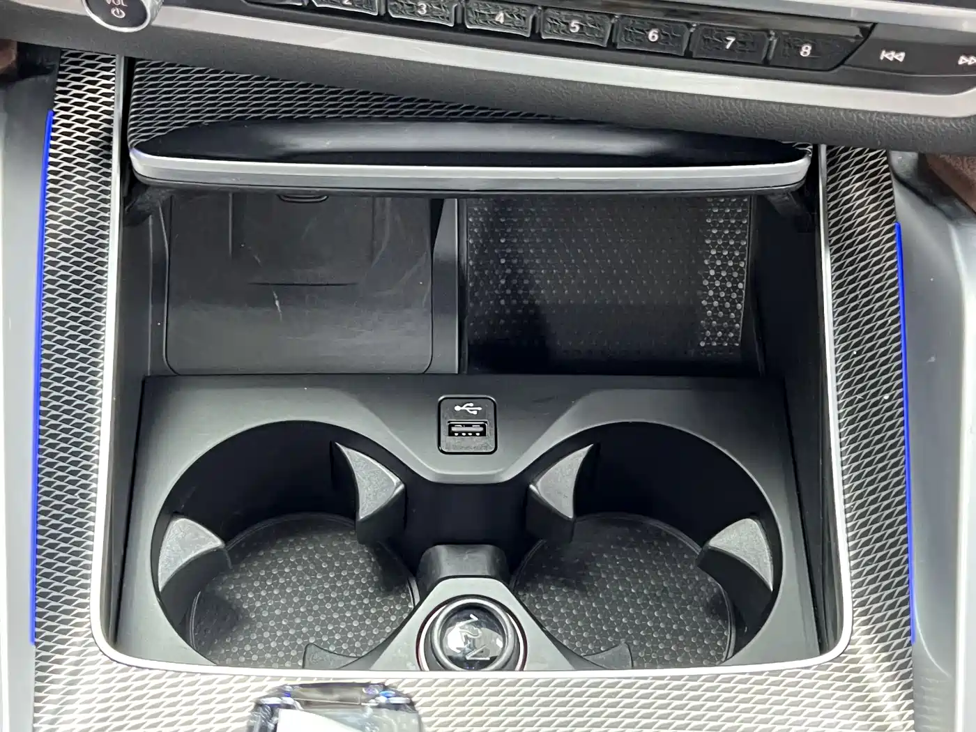 BMW X6 2021 xDrive40i M Sport Package фото 25