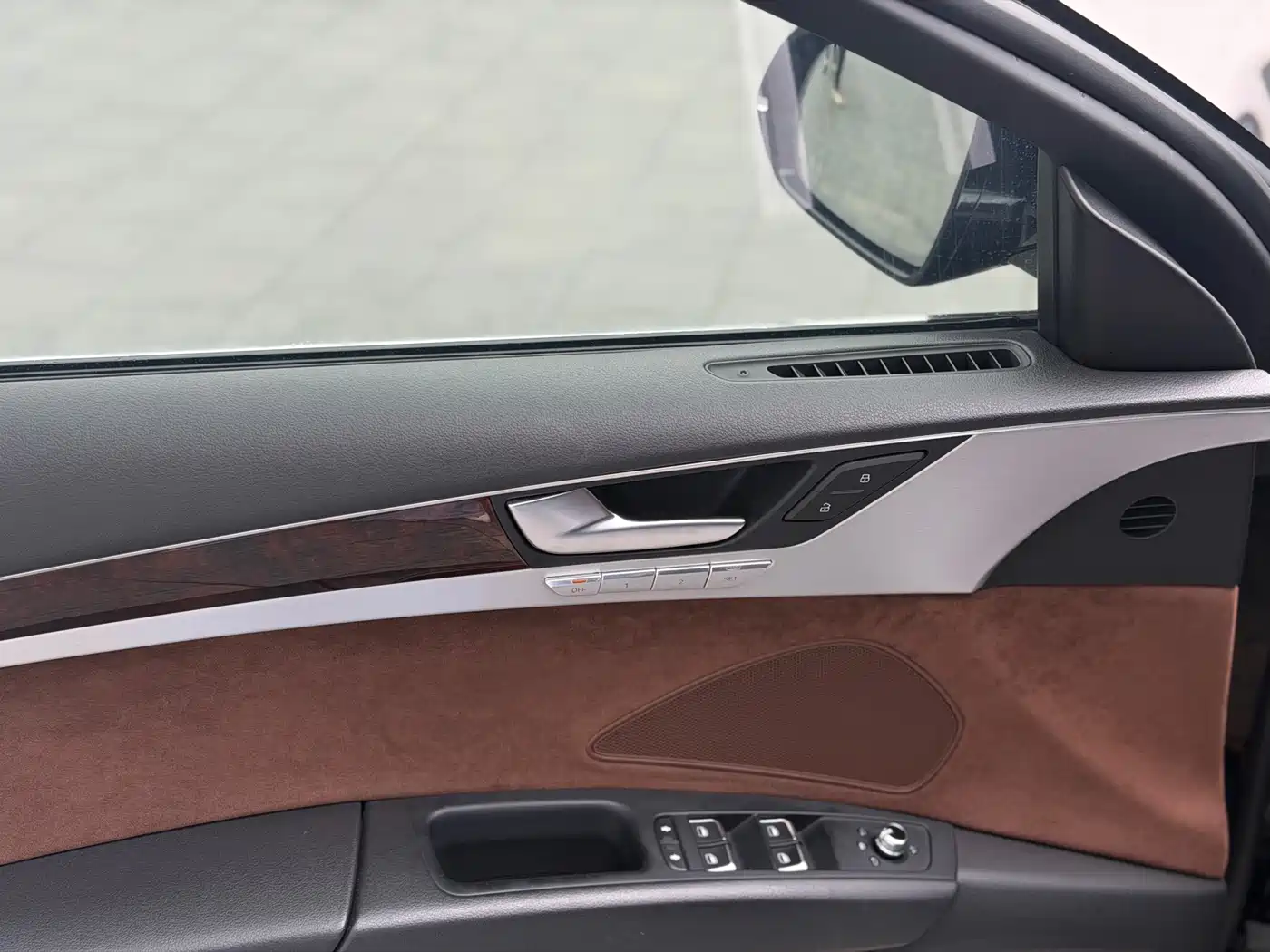 Audi A8 2016 A8L 45 TFSI quattro Comfort фото 10