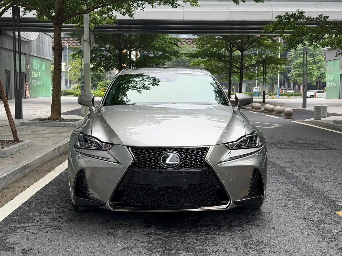 Lexus IS 2017 300 F SPORT фото 2