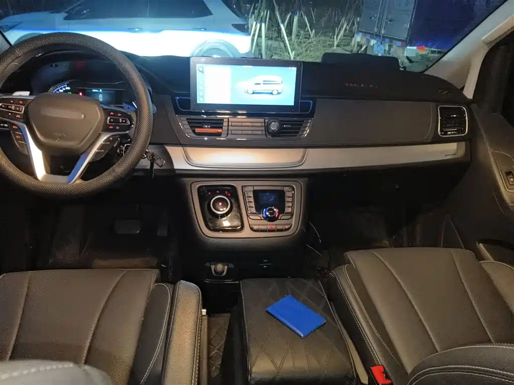 SAIC Maxus Maxus G20 2023 Facelift ES 2.0T Gasoline Automatic Value Edition фото 13