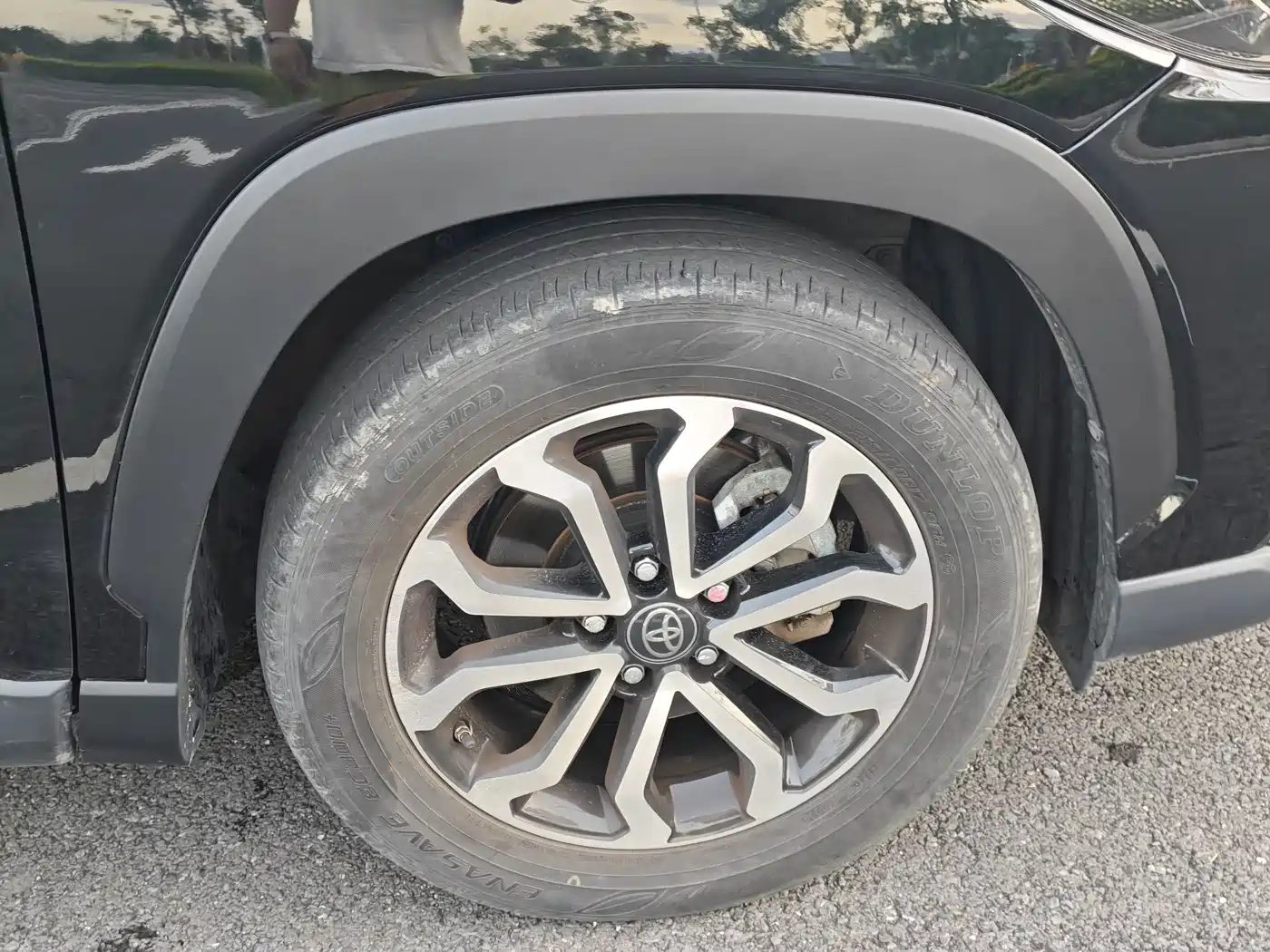 Toyota Frontlander 2023 2.0L CVT Luxury Edition фото 37