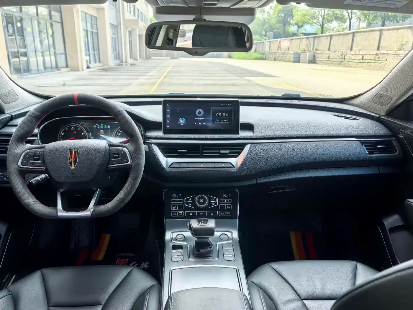 Hongqi H5 2020 1.8T Automatic Smart Connection Qi Enjoy Edition фото 10