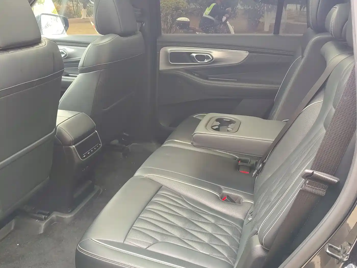 GAC Trumpchi Trumpchi GS8 2022 Pilot Series 2.0TGDI 2WD Luxury Smart Connect Edition (7-Seater) фото 19