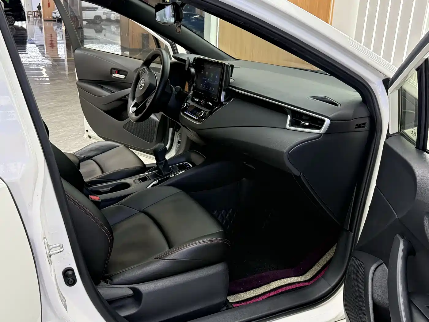 Toyota Levin 2019 185T CVT Luxury Edition China V фото 10