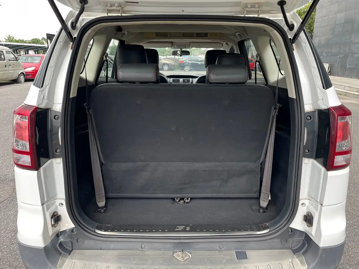 Photo 10 - BAIC Huansu S3