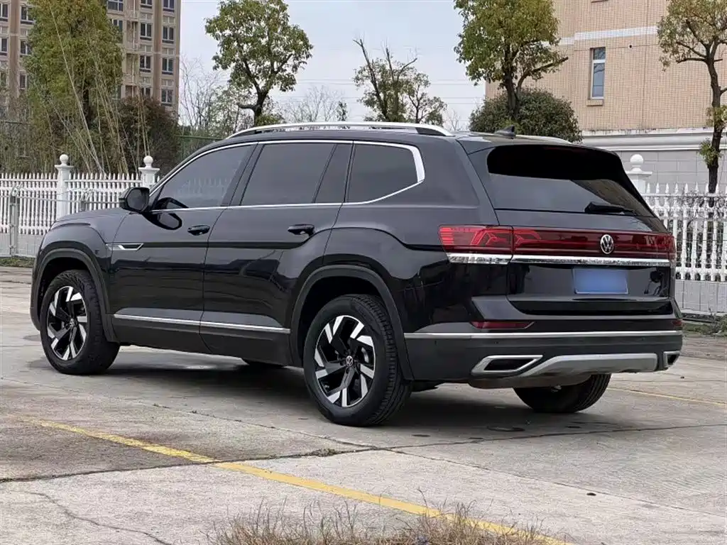 VOLKSWAGEN TOURANG