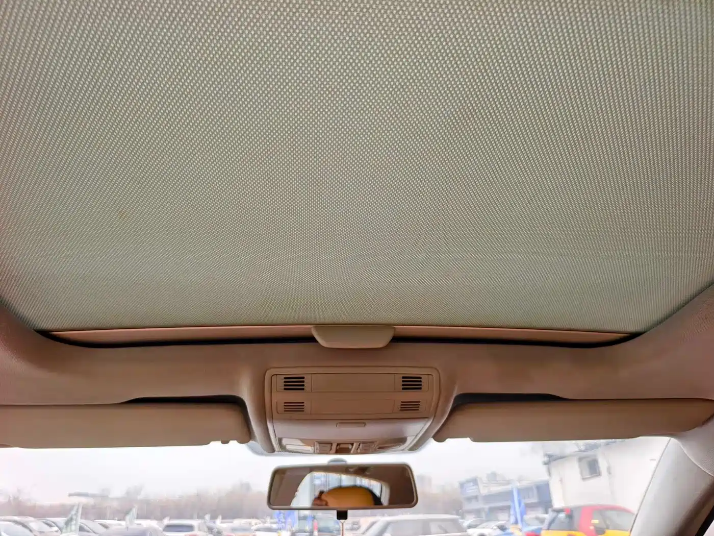 Volkswagen Golf 2014 1.6L Automatic Comfort фото 13