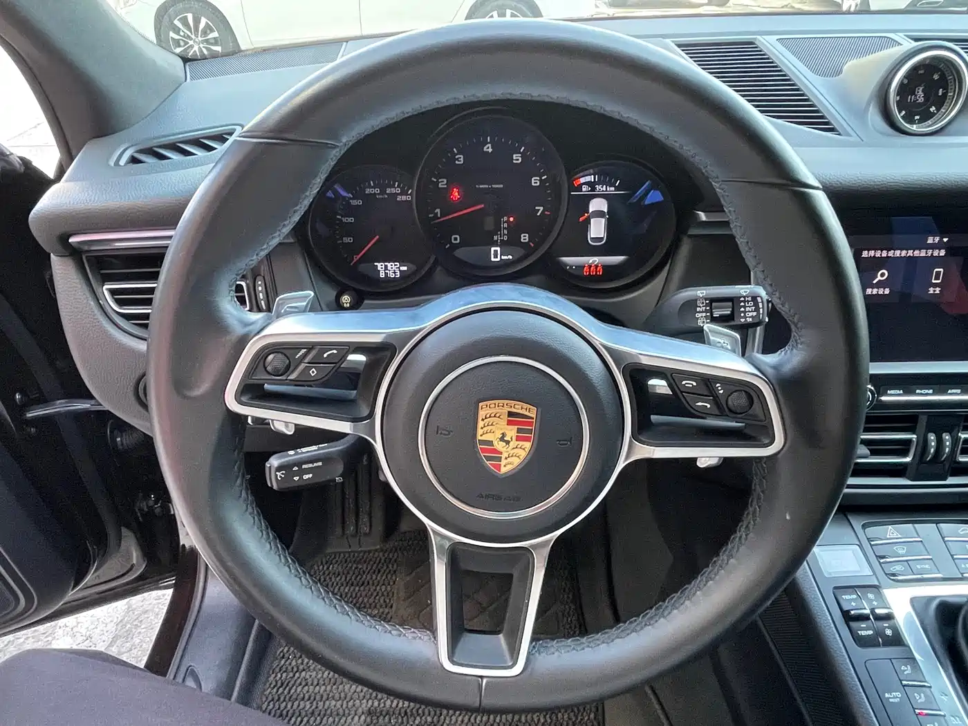 Porsche Macan 2018 Macan 2.0T фото 14